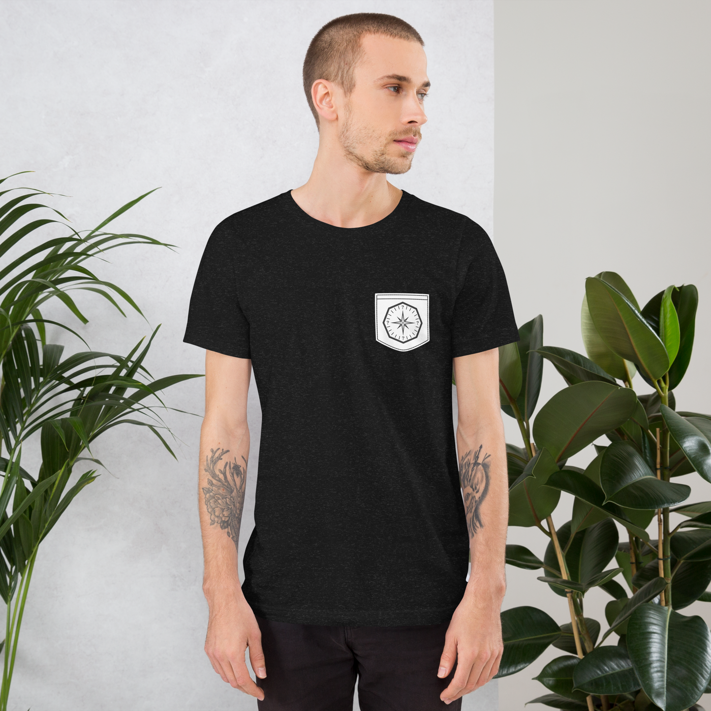 LUBH COMPASS FAUX POCKET - T-SHIRT